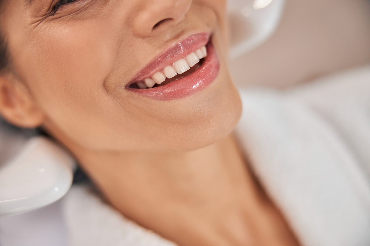 Teeth-Whitening-Clark-Medical-Cosmetics.png